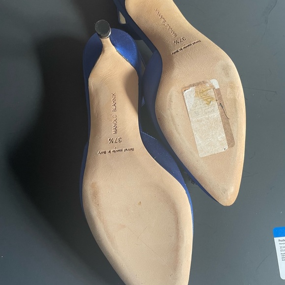 Manil is. Hangisi kitten heels from Neiman Marcus. - Picture 3 of 4